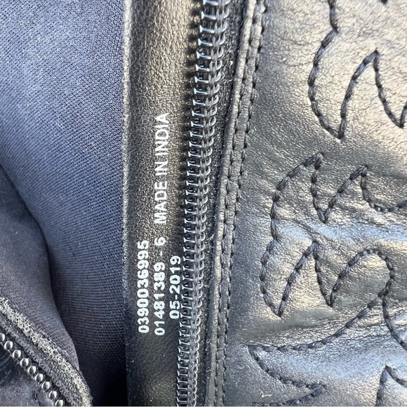 ASOS Esaurito Black Cowboy Boots - Picture 14 of 14